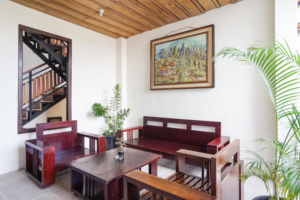 Pudi Homestay Canggu Exteriör bild